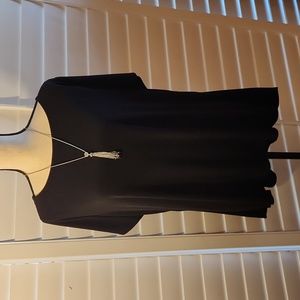 🖤 Lovely Susan Graver Peplum blouse